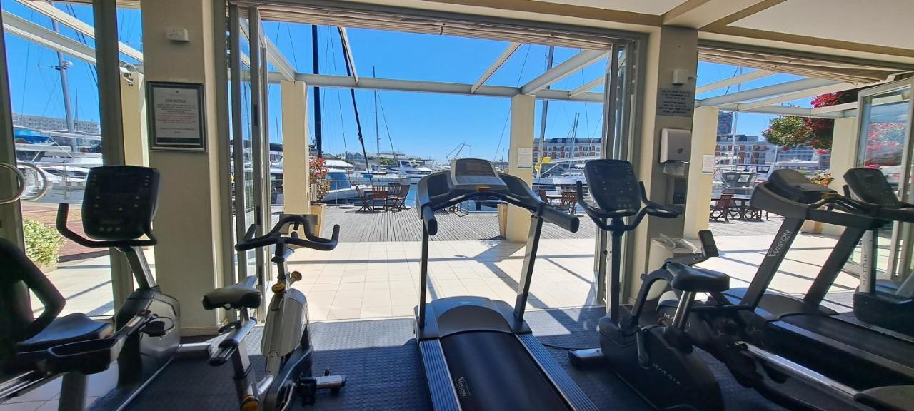 V&A Waterfront Marina Family Apartment 101 Altmore Kaapstad Buitenkant foto
