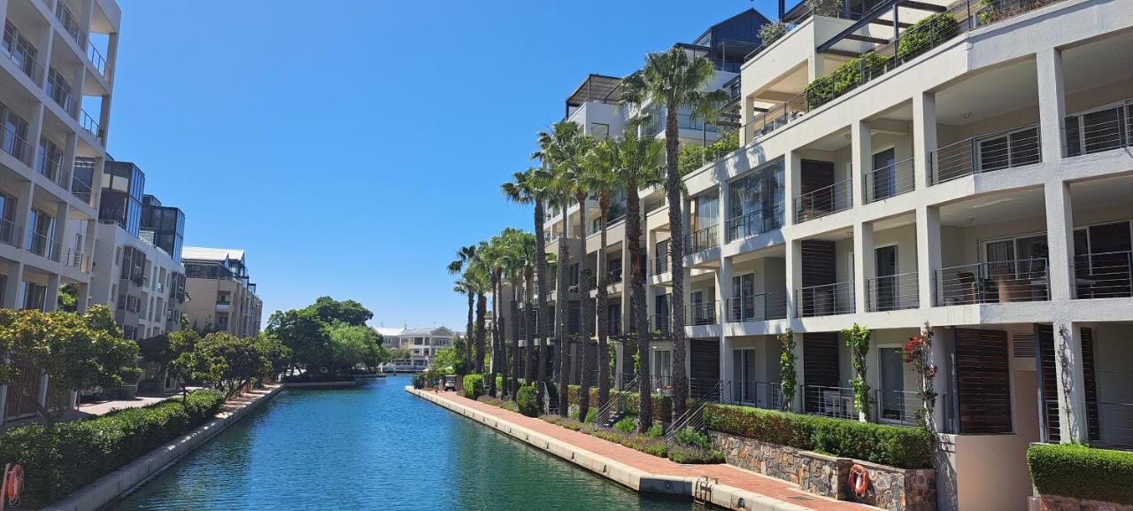 V&A Waterfront Marina Family Apartment 101 Altmore Kaapstad Buitenkant foto