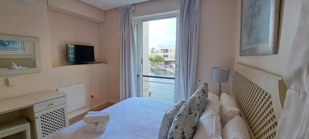 V&A Waterfront Marina Family Apartment 101 Altmore Kaapstad Buitenkant foto