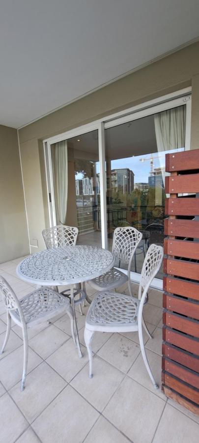 V&A Waterfront Marina Family Apartment 101 Altmore Kaapstad Buitenkant foto
